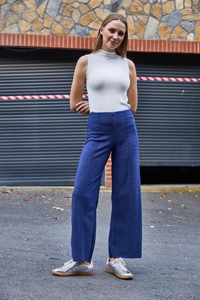 Yüksel Bel Dikiş Detaylı Spor ve Şık Likralı Örme Pantalon Lacivert