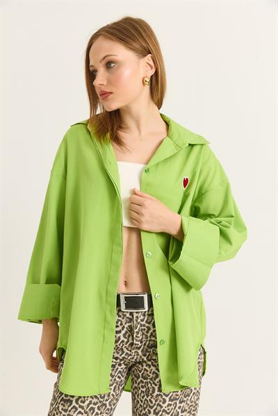 Kalp Nakışlı  Oversize Basic Gömlek Yağ Yeşili