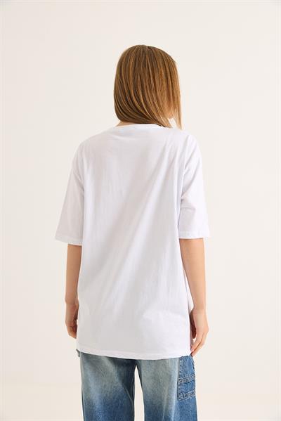 Ayıcık Nakışlı Rahat Kalıplı Tshirt Beyaz