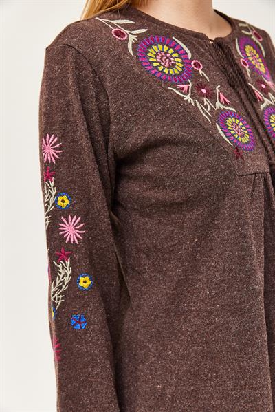 Hera Kumaş Önü ve Kolları İşlemeli İkili Takım Kahverengi