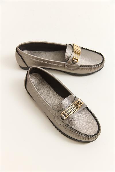 Hafif Taban Aksesuarlı Günlük Babet Gümüş