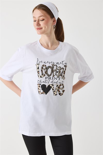 Kadın  Bisiklet Yaka Rahat Kesim Kısa Kol Tshirt Beyaz