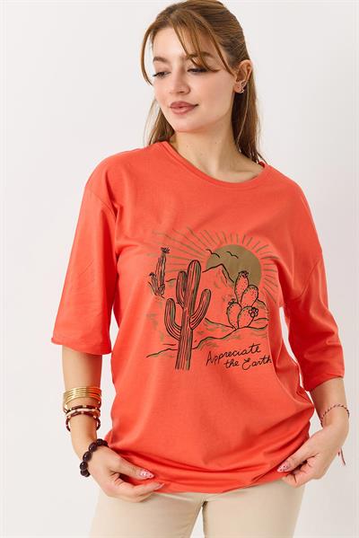 Kadın Çöl Tema Baskılı Bisiklet Yaka Tshirt Nar Çiçeği