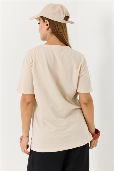 Kadın Bisiklet Yaka Motor Baskılı Tshirt Krem