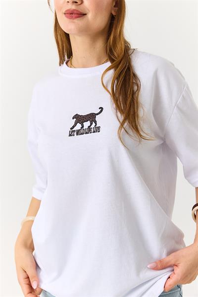 Kadın Leopar Nakışlı Bisiklet Yaka Tshirt Beyaz