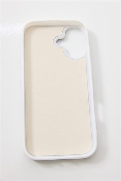 İphone 16 Uyumlu Kalp Desenli Kabartmalı Kılıf Beyaz