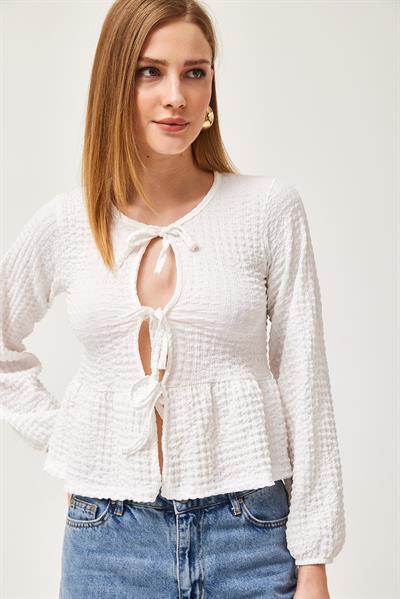 Bağlama Detaylı Esnek Örme Bluz Beyaz