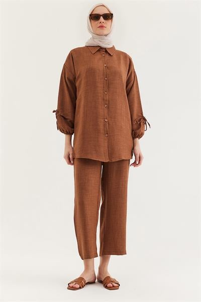 Kol Büzgülü Gömlek Pantolon İkili Takım Kahverengi