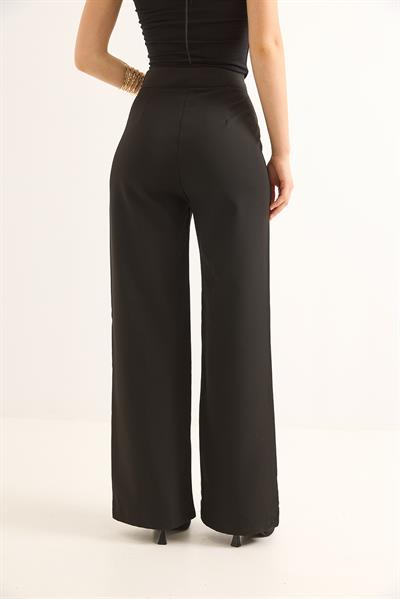 Düğme Detaylı Yüksel Bel Bol Paça Pantolon Siyah