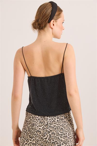 Degaje Yaka Simli Askılı Şık Bluz Siyah