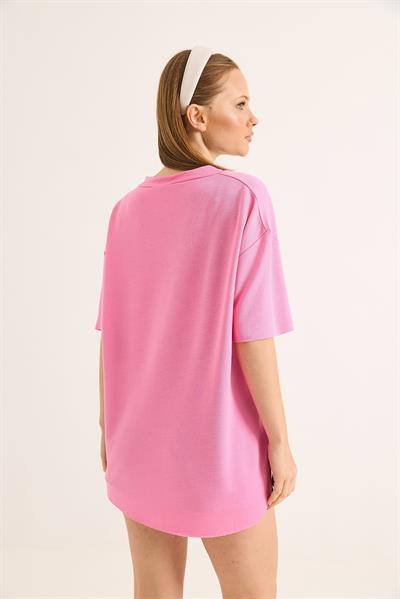 V Yaka Arkası Uzun Basic Tshirt Pembe