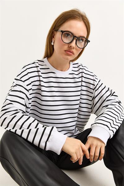 Bisiklet Yaka Çizgili Sweat Siyah