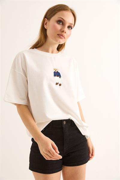 Rahat Kalıp Baskılı Kadın Tshirt Beyaz