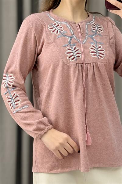 Kadın Pudra Triko Etnik Çiçek Nakışlı Kazak