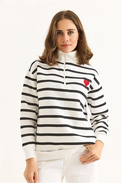 Kadın Oversize Çizgili Kalp Nakışlı Fermuarlı Sweatshirt Siyah Beyaz