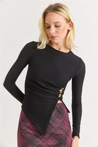 Yanları Tokalı ve Yırtmaçlı Uzun Kollu Bluz Siyah