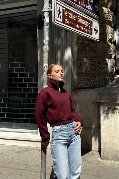 Yarım Fermuar Dik Yaka Kadın Sweat Bordo