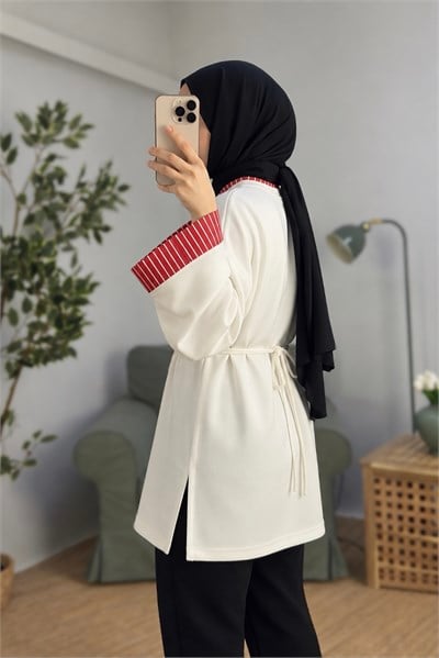 Kadın Beli Kuşaklı Yakası Beyaz Fıfır Detaylı Modal Tunik Beyaz