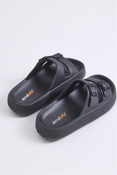 Yüksek Taban Önü Açık Çift Tokalı Terlik Siyah