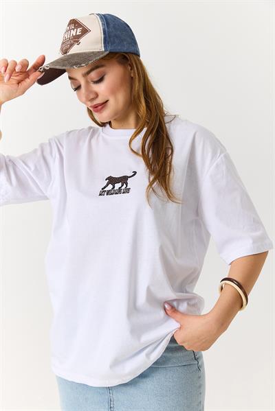 Kadın Leopar Nakışlı Bisiklet Yaka Tshirt Beyaz