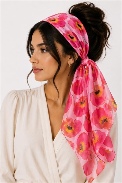 Gelincik Desenli Şifon 45X45 Ölçülü Fular Pembe