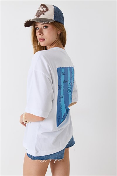 Kadın Beyaz Bisiklet Yaka Arkası Baskılı Tshirt Beyaz