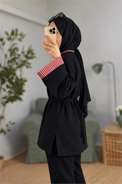 Kadın Beli Kuşaklı Yakası Siyah Fıfır Detaylı Modal Tunik 