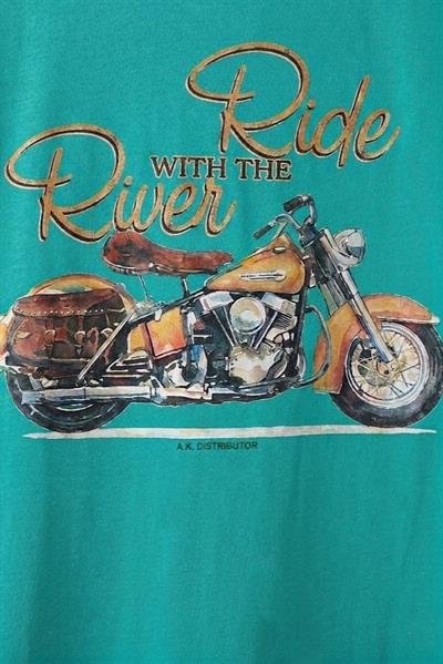 Kadın Bisiklet Yaka Motor Baskılı Tshirt Yeşil