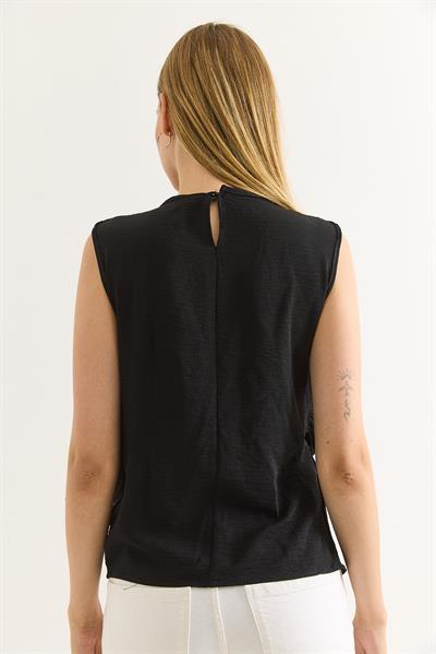 Ayrobin Kumaş Drapeli Siyah Kolsuz Bluz