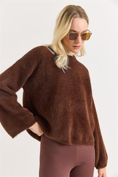 Kadın Bisiklet Yaka Oversize Yumuşak Tüylü Kahverengi