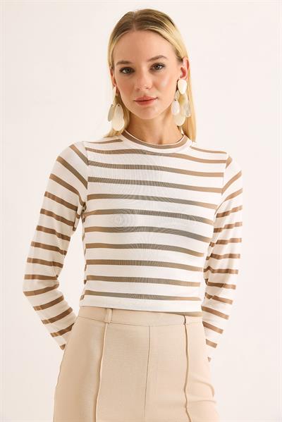 Kadın Çizgi Desenli Crop Bluz Bej