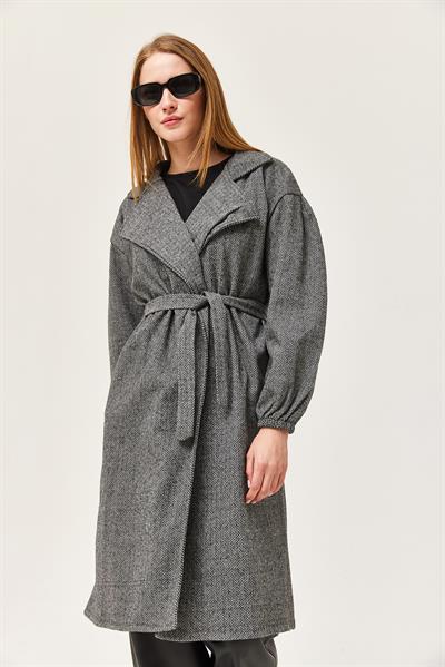 Balıksırtı Desenli Kuşaklı Kap Gri