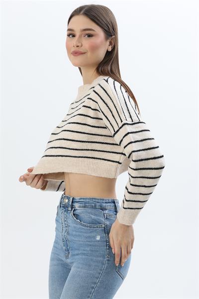 İnce Çizgili Crop Triko Kazak Bej
