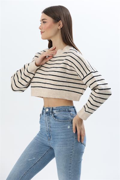 İnce Çizgili Crop Triko Kazak Bej