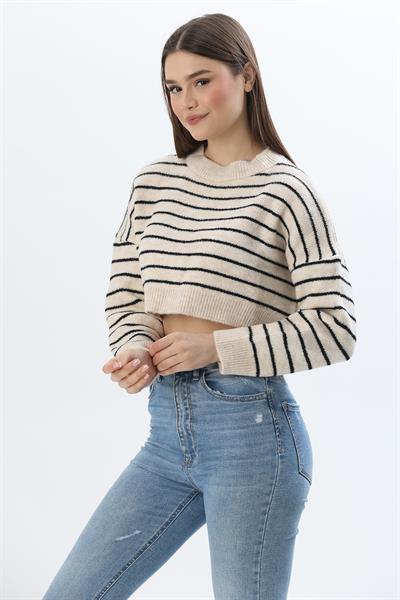İnce Çizgili Crop Triko Kazak Bej