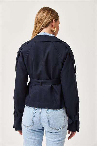 Kol Ve Kemer Detaylı Oversize Ceket Lacivert