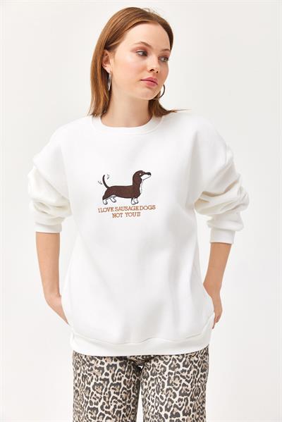 Nakışlı Şardonlu Üç İp Bayan Sweatshirt Beyaz