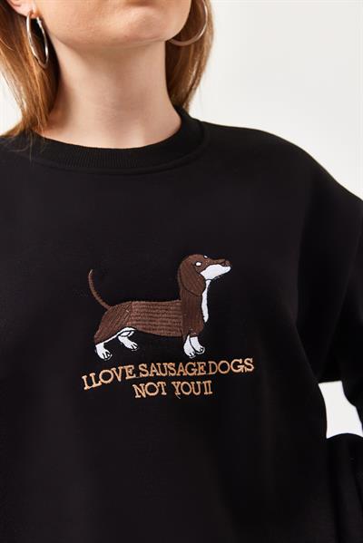Nakışlı Şardonlu Üç İp Bayan Sweatshirt Siyah