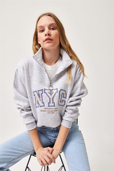 Nyc Nakışlı Fermuar Detaylı Dik Yaka Oversize Sweatshirt Gri