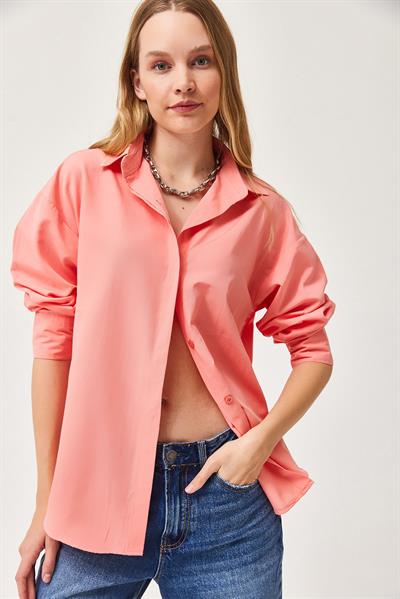 Oversize Basic Gömlek Yavruağzı