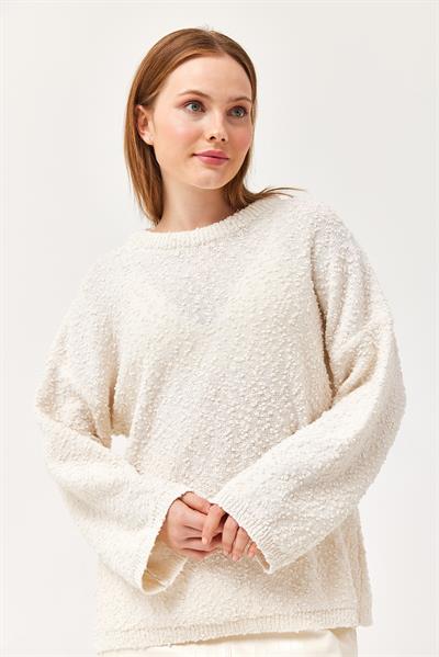 Oversize Dökümlü Triko Kazak Beyaz
