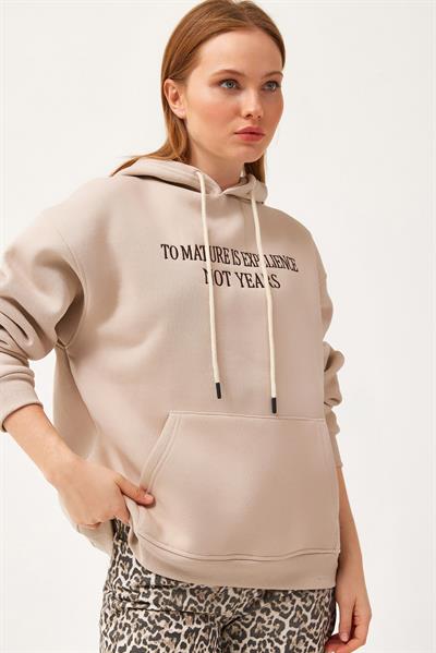 Oversize Kapüşonlu Kanguru Cepli Sweatshirt Bej