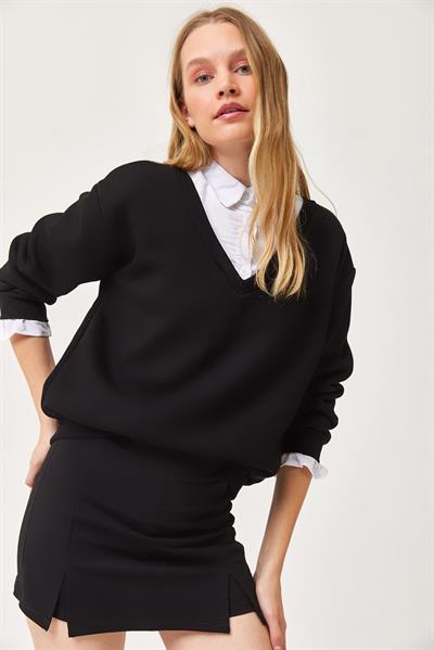 Şardonlu Oversize Gömlek Detaylı Sweatshirt Siyah