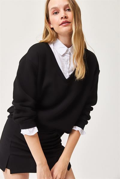 Şardonlu Oversize Gömlek Detaylı Sweatshirt Siyah