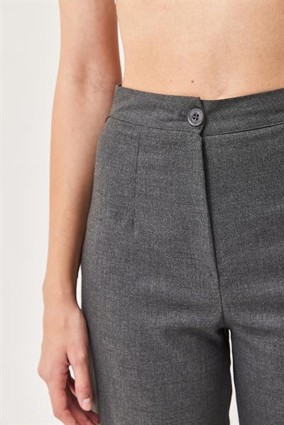 Tek Düğme Bol Paça Kumaş Pantolon Füme