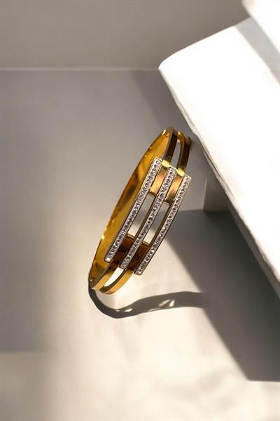 Üç Kemer Taşlı Kelepçe Bileklik Gold
