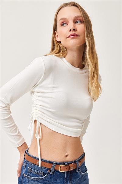 Yanları  İp Detaylı Yumuşak Dokulu Crop Bluz Beyaz