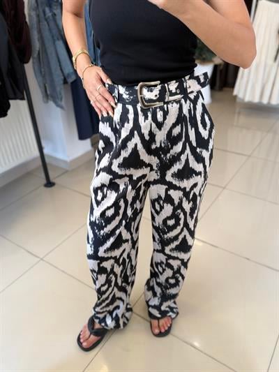SİYAH ZEBRA DESEN KEMERLİ SATEN PANTOLON