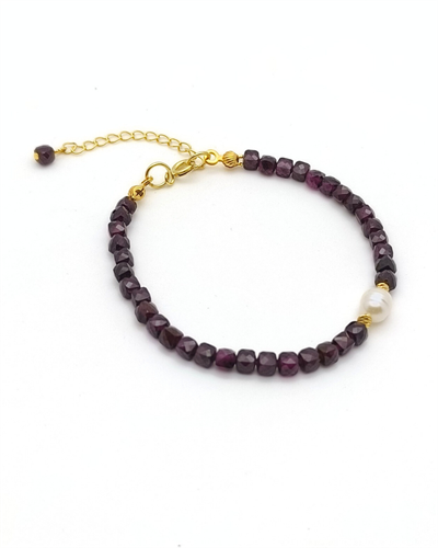 Lal taşı (Granat) Bileklik 4 mm - Güç, Tutku, Aşk ve Güven Enerjisi