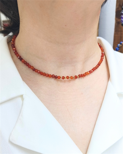 Karnelyan Akik Kolye - Kararlılık, Nazar Kalkanı ve Stresle Baş Etme - 4 mm Faset Kesim